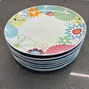 Portmeirion Crazy Daisy Set of 8 Salad Plates – In Very Good Condition!